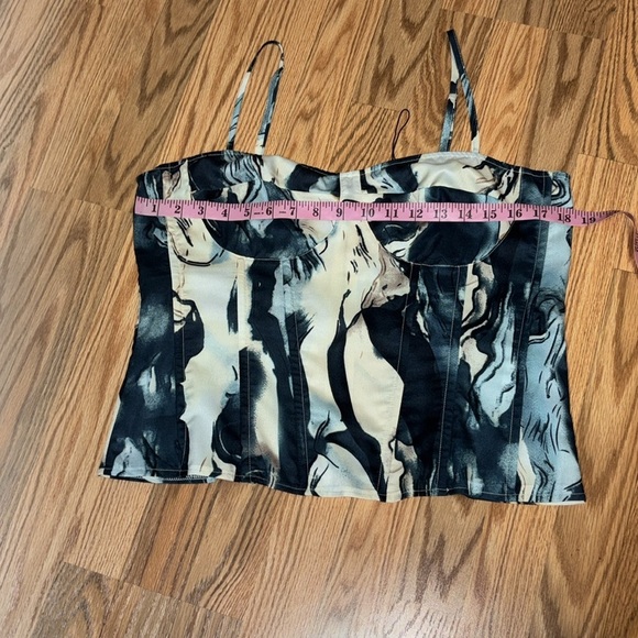 PrettyLittleThing Corset Tp and Skirt Set, cream, blue, 12 - Picture 7 of 11